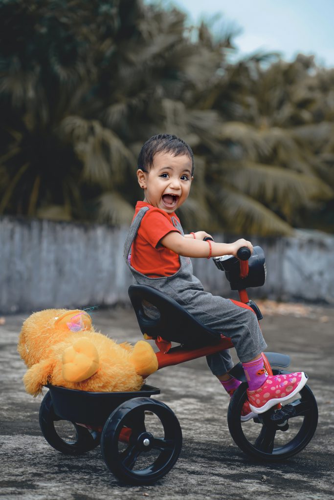 jeździk dla rocznego dziecka