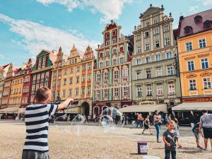 zabytki i obiekty architektoniczne z różnych epok w historii Wrocławia